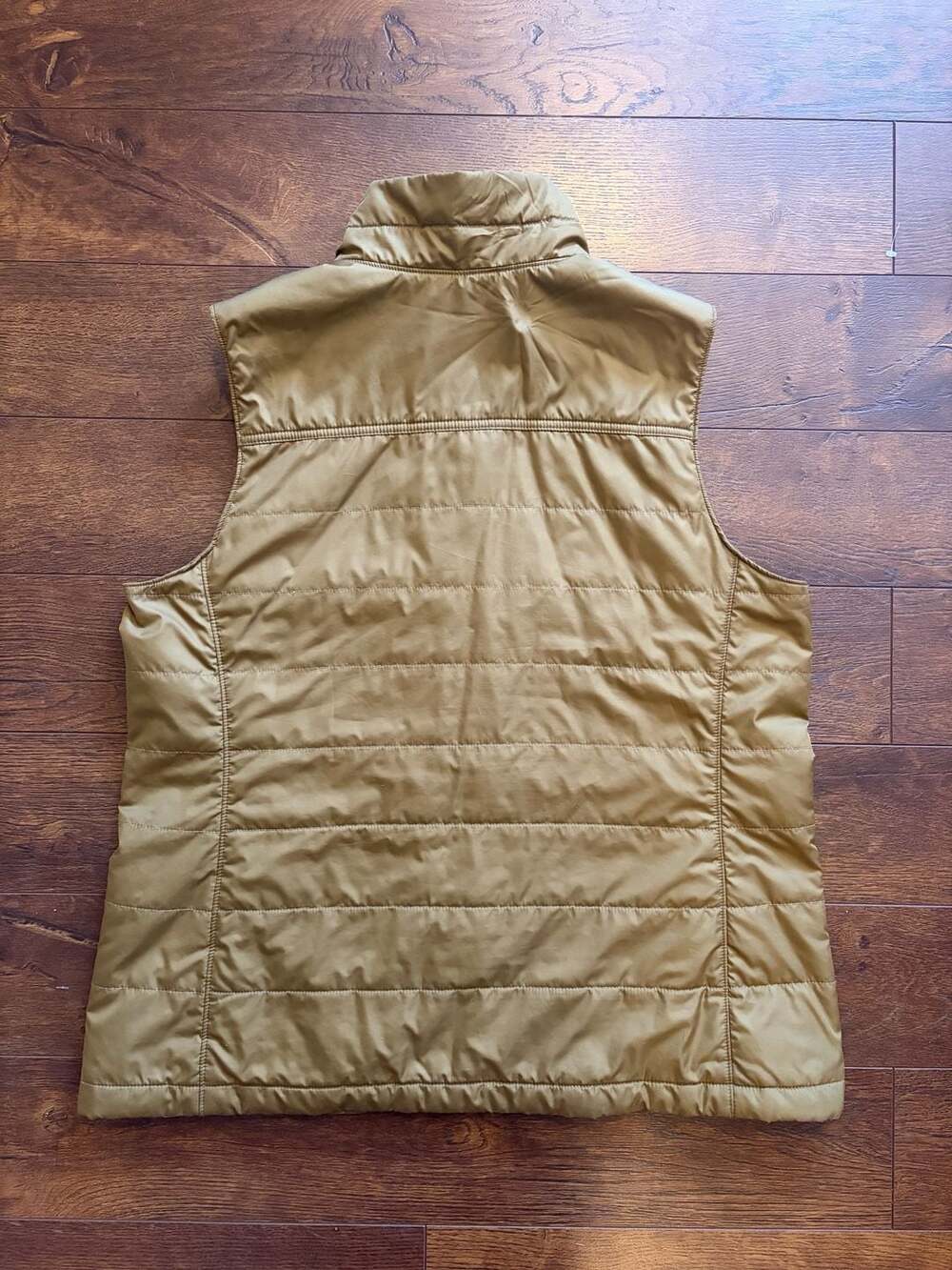 L.L.Bean Women's Insulated Puffer Vest Army Green Size L - Picture 3 of 4